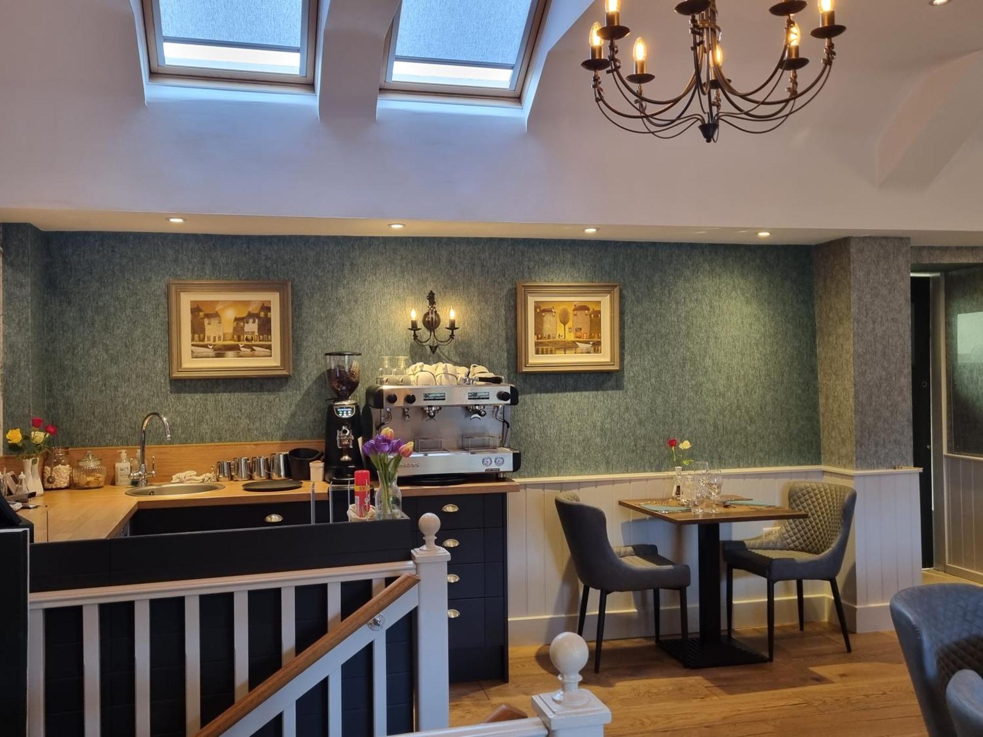 White Horse Inn & Restaurant Stoke Albany Bagian luar foto